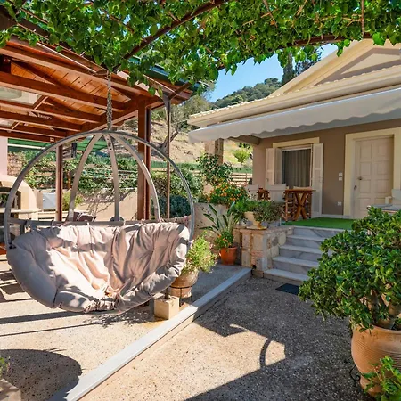 Kadith Agios Gordios Case de vacanță