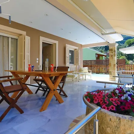 Kadith Agios Gordios بيت للعطل *