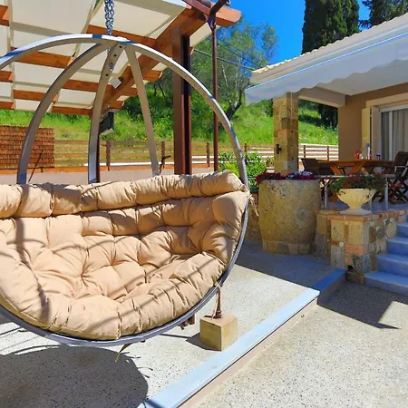 Kadith Agios Gordios Hébergement de vacances *
