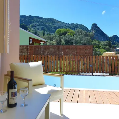 Kadith Agios Gordios Hébergement de vacances *